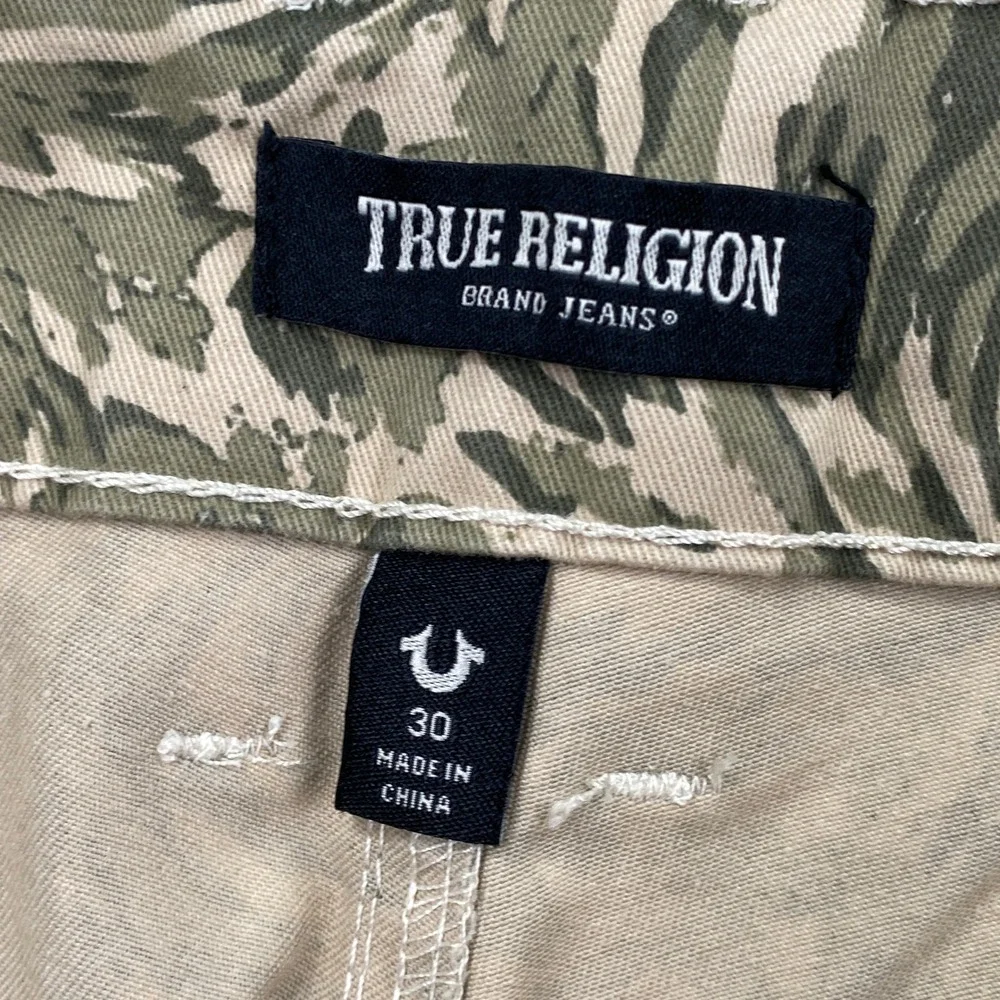 True Religion Cargo Shorts Mens 30 Green Swirl Camo Utility Streetwear Pockets